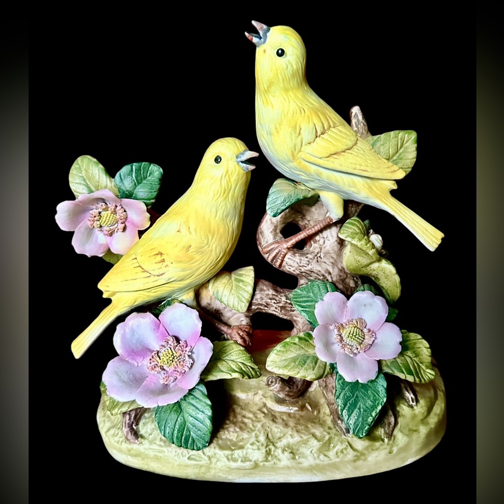 Bird Sculpture Sweetbriar Roses Milano Porcelain By Eda Mann 8”. Vintage